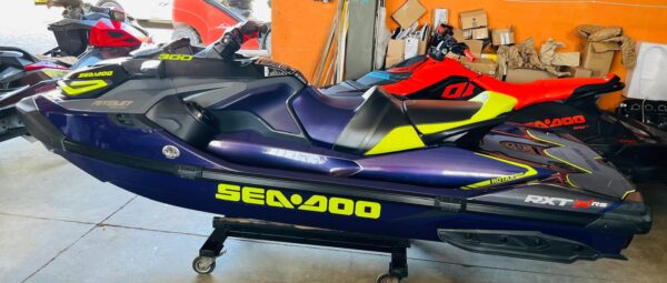 SEADOO RXT X-RS 300 hp - immagine 3