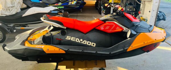 Sea-Doo Spark 3UP Trixx - immagine 6