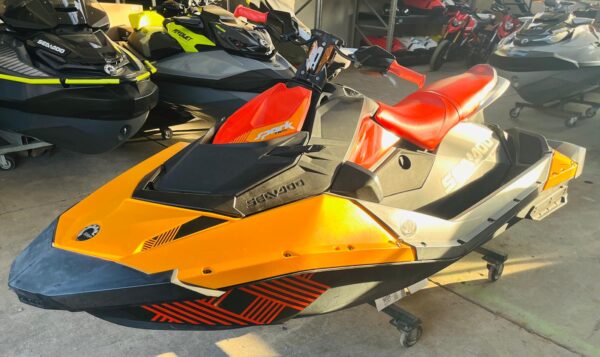 Sea-Doo Spark 3UP Trixx - immagine 3