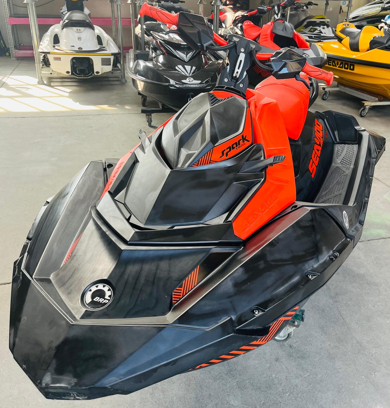 SEADOO SPARK TRIXX 90 Hp - immagine 4