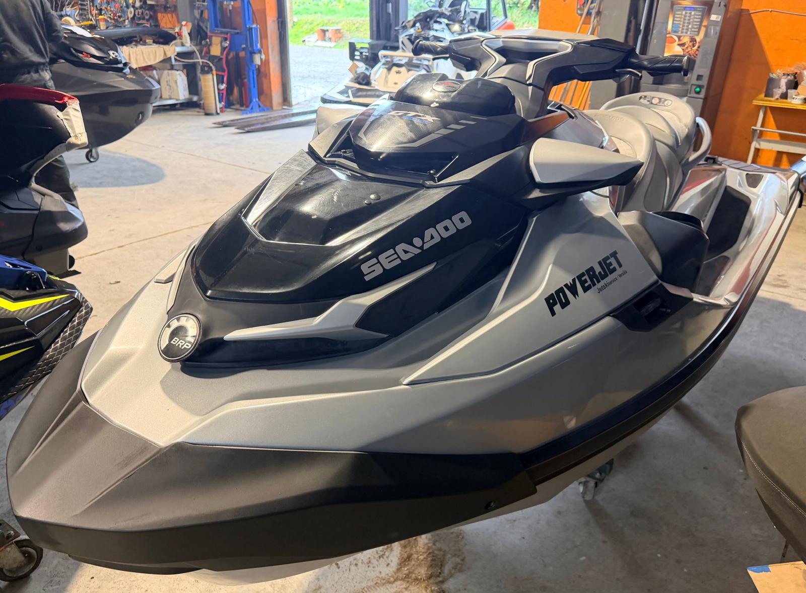 SEADOO GTX LTD 300